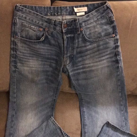 BRAGG➡️EUC- light wash jeans (29/32) - Picture 2 of 5